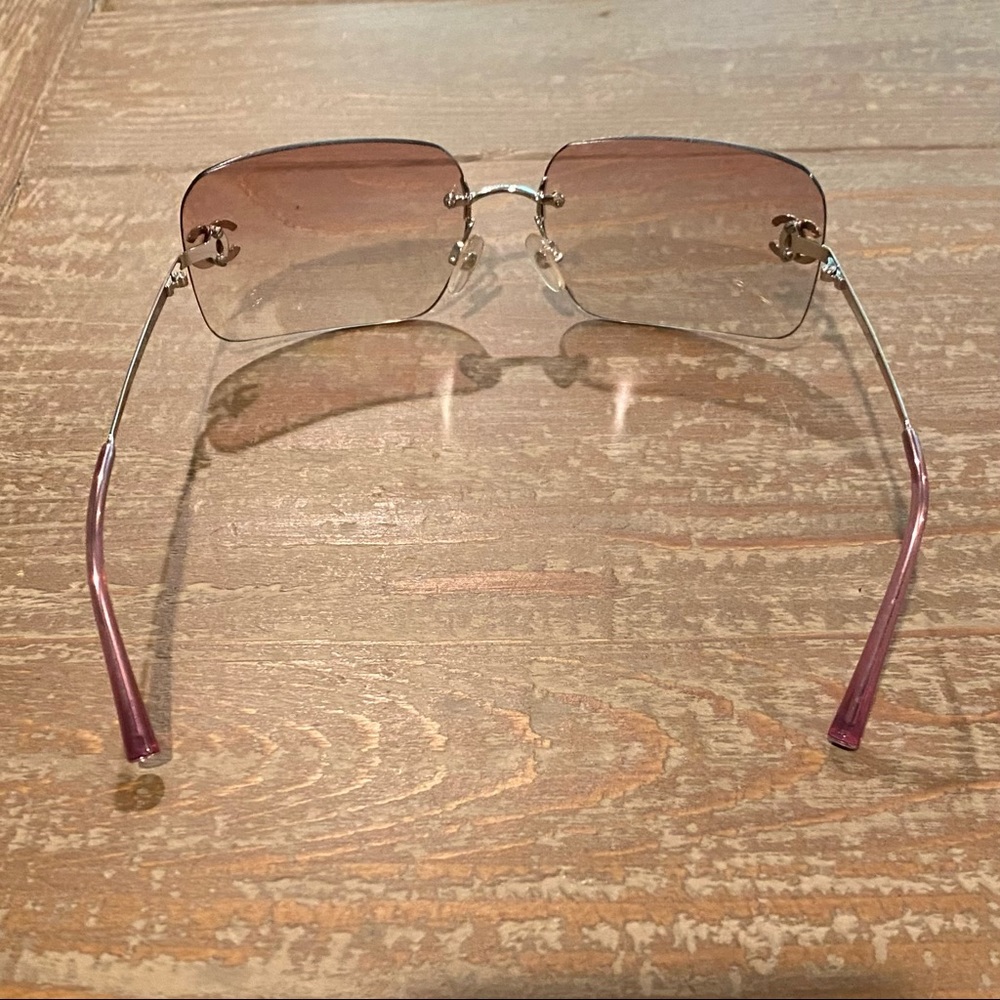 SOLD💋 RARE CHANEL Rimless Sunglasses 4017 D Pink Purple Gradient Silver Rate A - Picture 12 of 16